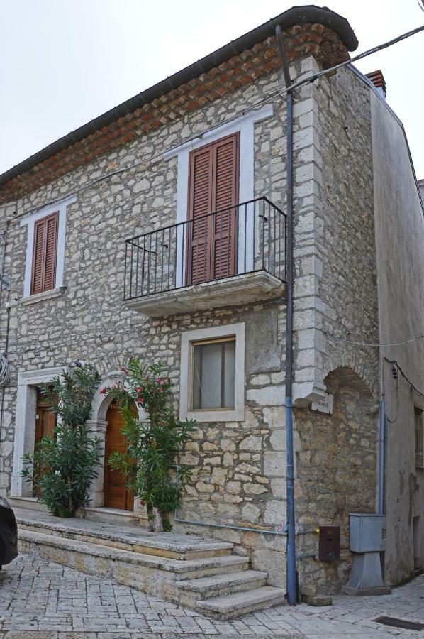 La Casa Di Zia Nina Villa Campolattaro Exteriör bild