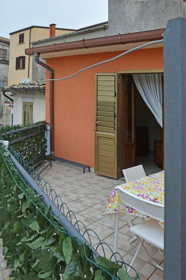 La Casa Di Zia Nina Villa Campolattaro Exteriör bild